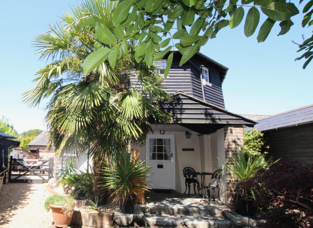 Hunston Mill Self Catering Dog Stay For Free Chichester Zewnętrze zdjęcie