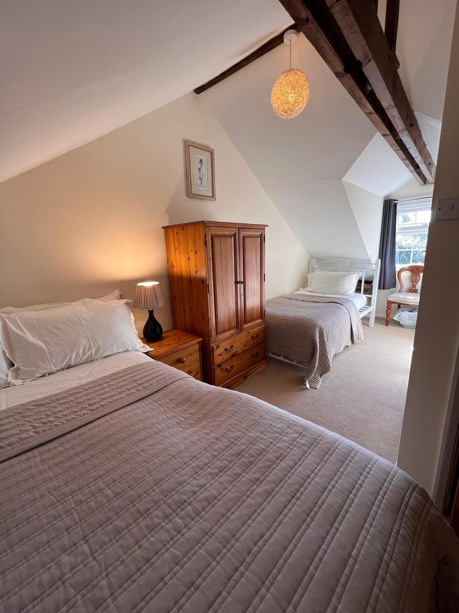 Hunston Mill Self Catering Dog Stay For Free Chichester Zewnętrze zdjęcie
